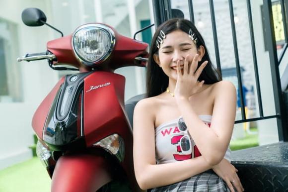 bo-tui-bi-quyet-mai-mai-tuoi-thanh-xuan-tu-hot-tiktoker-minh-tuyen-0.png 0 Tiktoker Minh Tuyền, Yamaha Janus