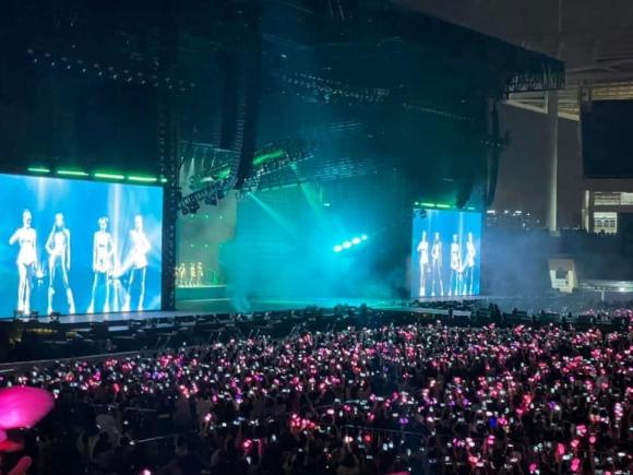 Concert Blackpink, Blackpink, fan Blackpink
