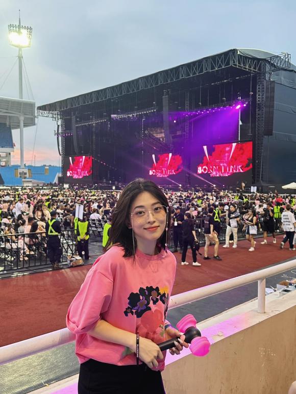 Blackpink buổi 2, sao Việt, Blackpink