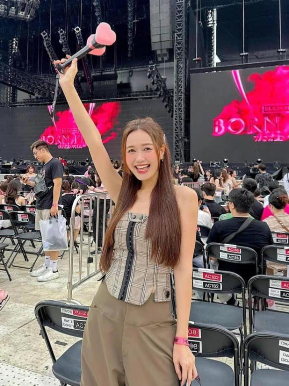 Blackpink buổi 2, sao Việt, Blackpink