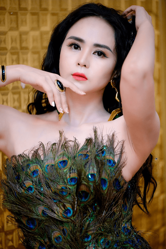 Nữ hoàng hoa hồng Bùi Thanh Hương, Happy Women Leader Network