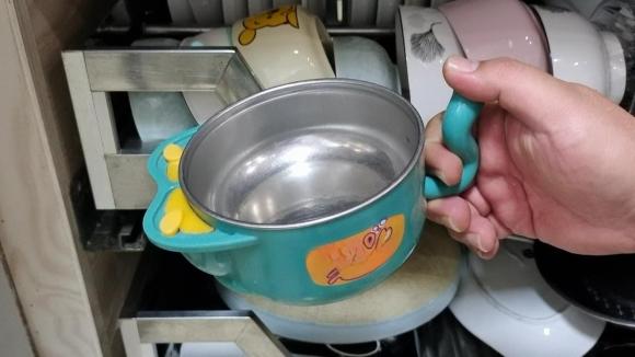 bát đũa, loại bát không nên mua, mua bát, mẹo mua bát, mua bát chất lượng
