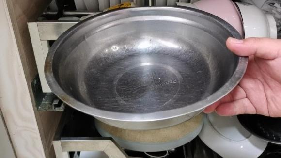 bát đũa, loại bát không nên mua, mua bát, mẹo mua bát, mua bát chất lượng