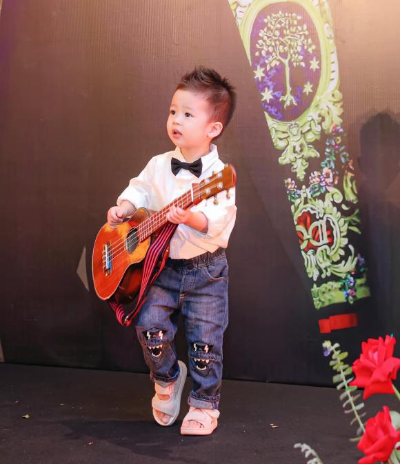 Ca sĩ Bằng Kiều, con trai Bằng Kiều, sao Việt