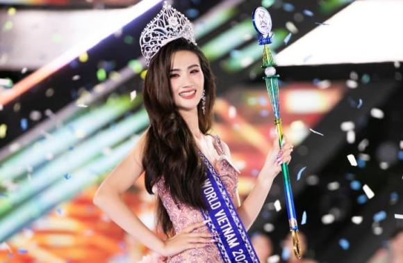 Miss World Vietnam 2023, hoa hậu Huỳnh Trần Ý Nhi, thần đồng bơi lội, Nguyễn Hữu Kim Sơn, sao Việt