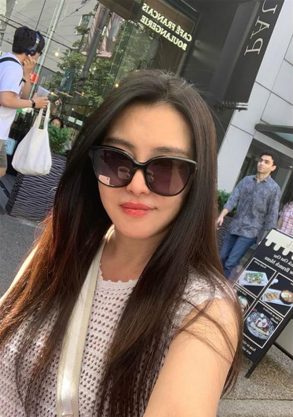 Vương Tổ Hiền, nhan sắc Vương Tổ Hiền ở tuổi 56, sao Hong Kong