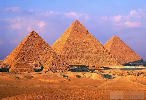 Ai Cập cổ đại,  kim tự tháp