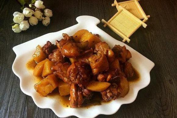 Đâu là sự khác biệt giữa khoai tây vỏ vàng và vỏ trắng? Đầu bếp cho biết có sự khác biệt lớn, mua nhầm thì mất tiền, không ngon