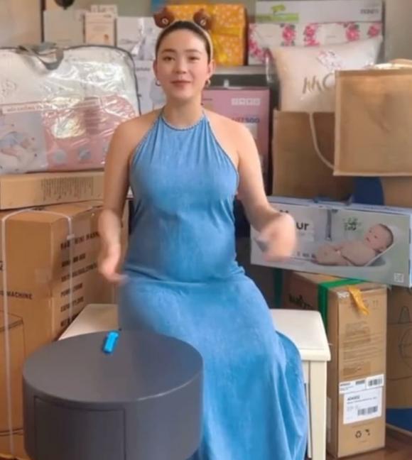 ca sĩ Minh Hằng, diễn viên Minh Hằng, sao Việt