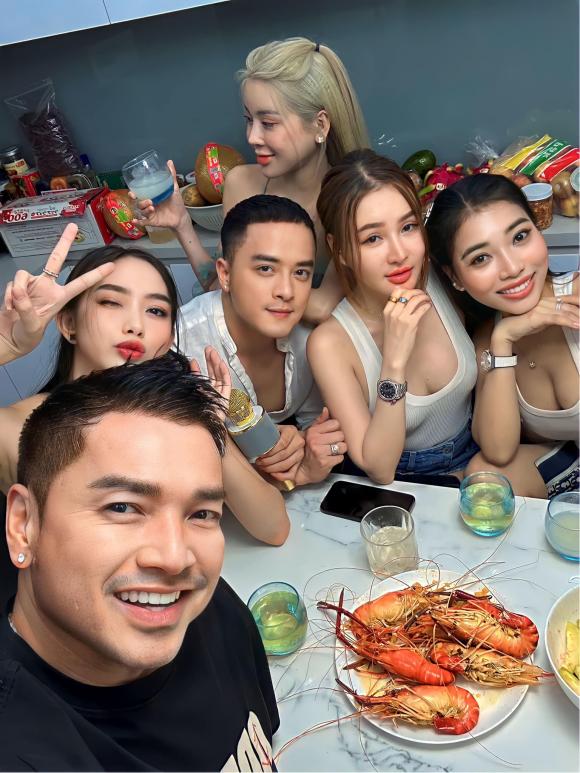 Tin sao việt, tin sao việt mới nhất, tin sao việt hot nhất, tin sao việt tháng 8