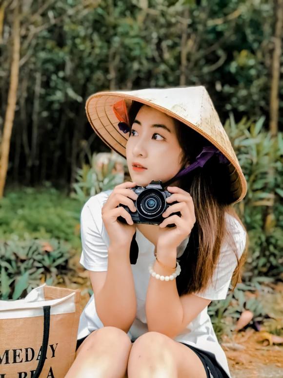 Làng trong phố,diễn viên linh chi,phim việt