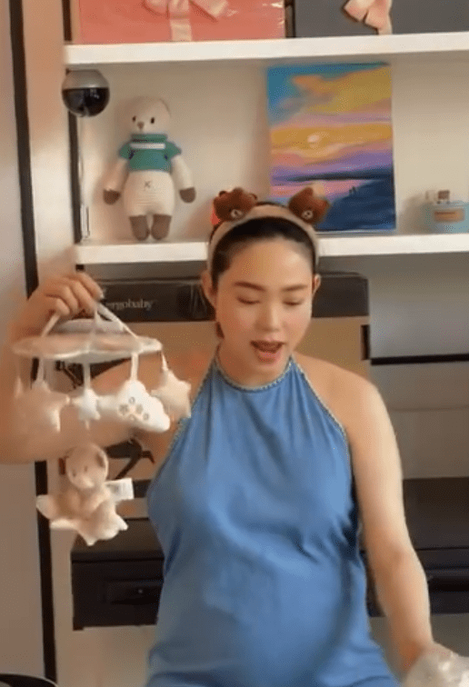 minh hằng, sao việt, ca sĩ minh hằng
