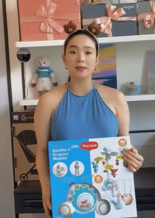 minh hằng, sao việt, ca sĩ minh hằng