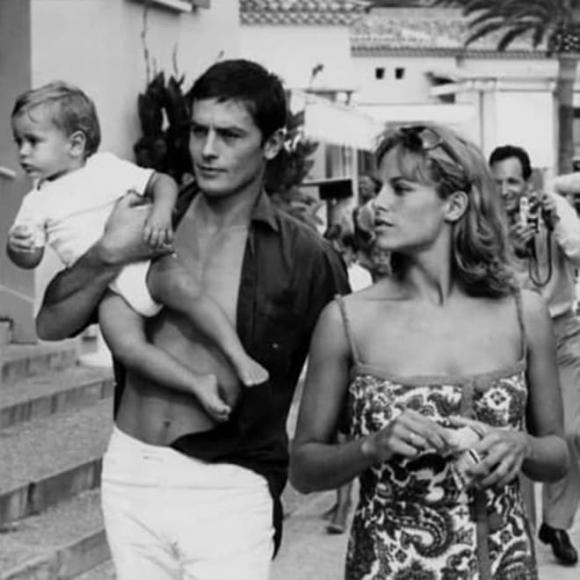 Alain Delon, Alain Delon tự tử, sao Hollywood