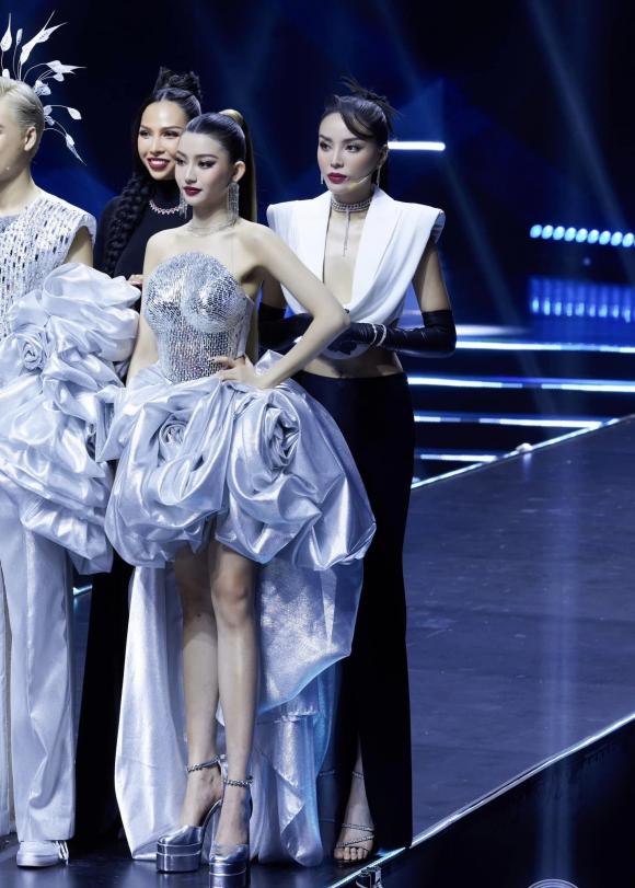 Tin sao việt,tin sao việt mới nhất,tin sao việt hot nhất,tin sao việt tháng 8