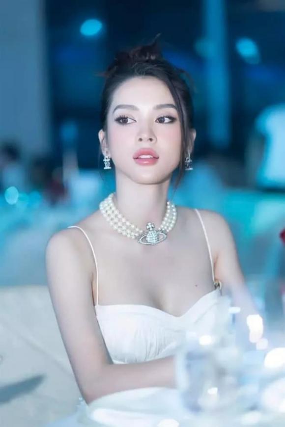 diễn viên Quỳnh Lương, sao Việt