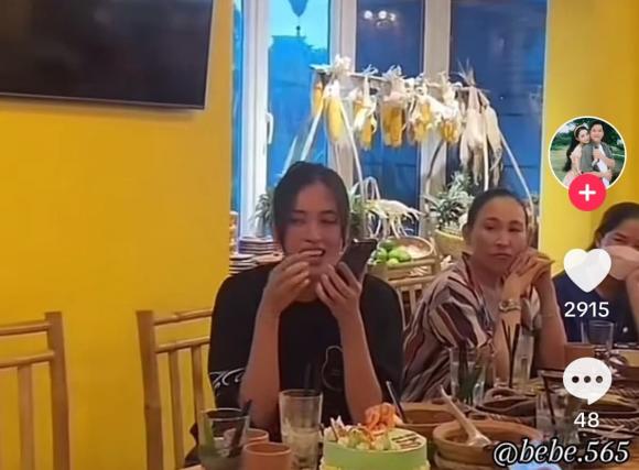 tiểu vy, hoa hậu tiểu vy, sao việt 