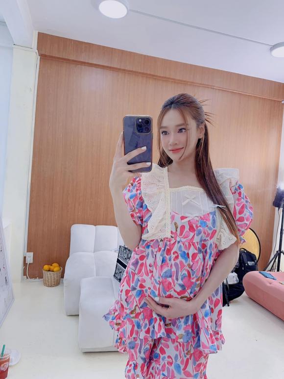 diễn viên Nhã Phương, sao Việt