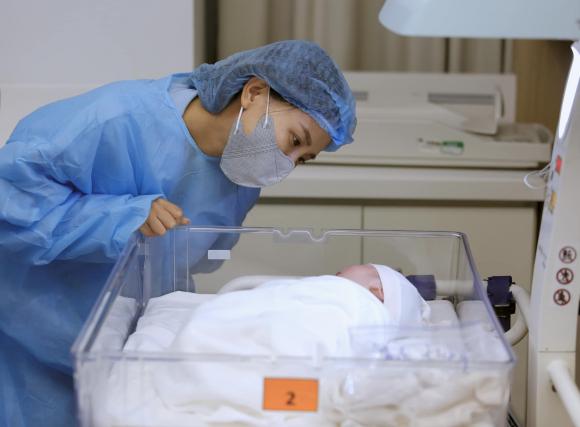 ca sĩ Minh Hằng, diễn viên Minh Hằng, sao Việt