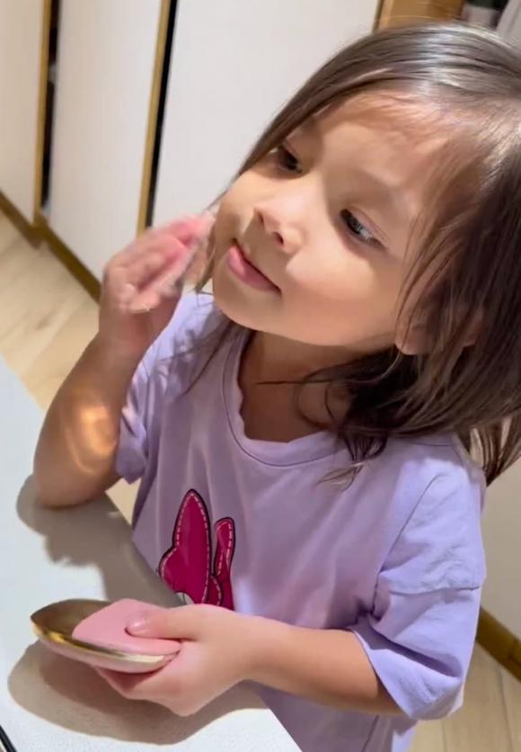 Hồ Ngọc Hà, Kim Lý, sao Việt