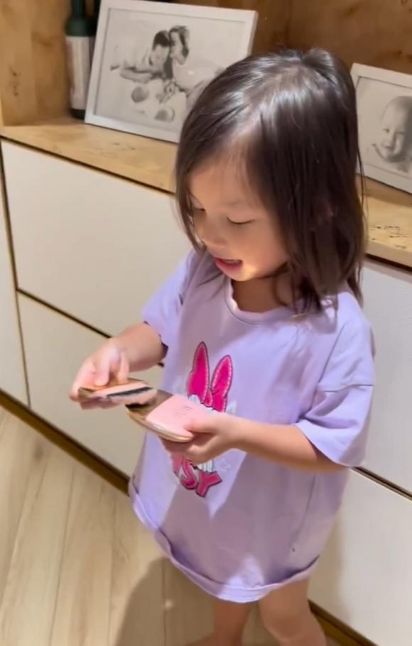 Hồ Ngọc Hà, Kim Lý, sao Việt