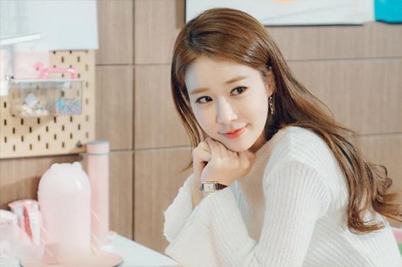 sao Hàn bị quấy rối tình dục, Jang Ja Yeon, Lisa (Blackpink), Nancy (Momoland), Yoo In Na