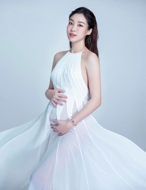 hoa hậu Đỗ Mỹ Linh, sao Việt, mang thai