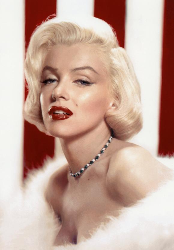 Marilyn Monroe, biểu tượng gợi cảm huyền thoại của Mỹ, mái tóc của Marilyn Monroe
