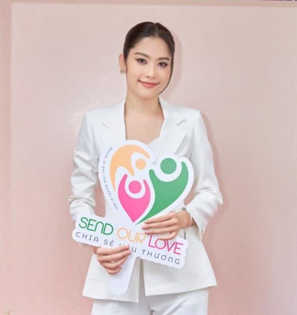người đẹp Nam Anh, sao Việt