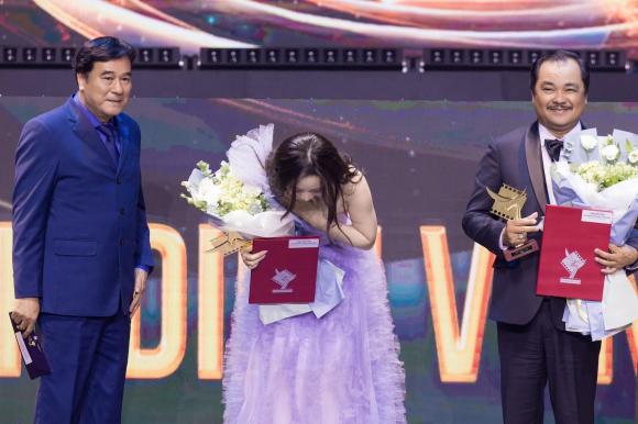 View - Quỳnh Kool sau khi nhận giải nữ diễn viên chính xuất sắc tại Cánh Diều Vàng 2023: 'Xin được cảm ơn vì tất cả' 