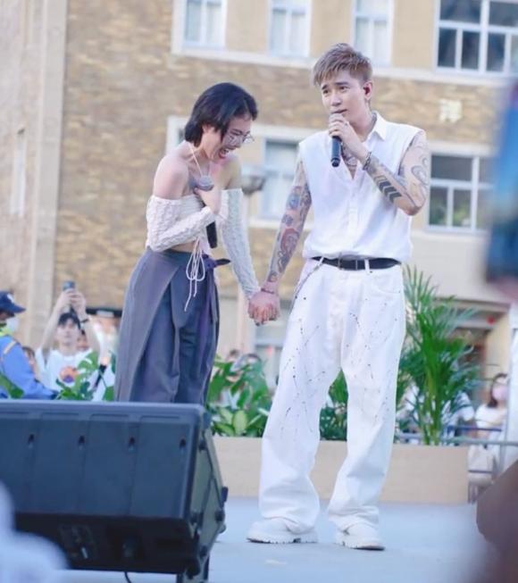 ca sĩ Chi Dân,sao Việt