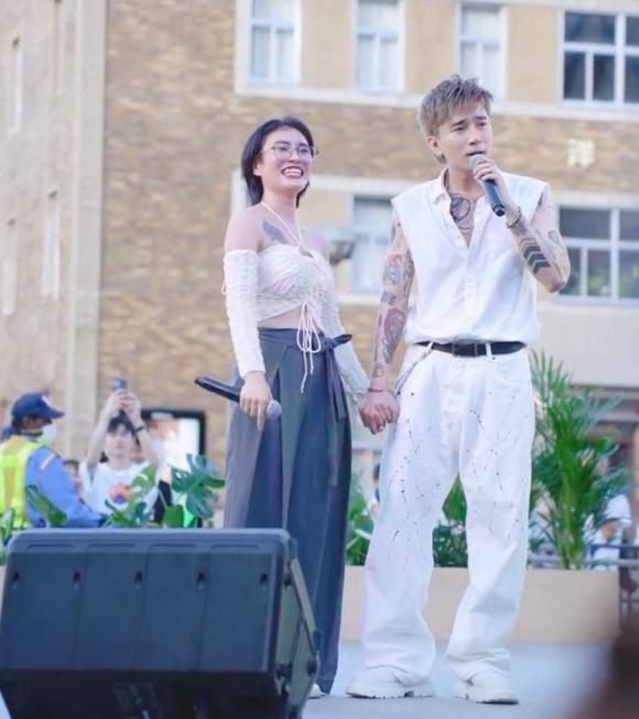 ca sĩ Chi Dân,sao Việt