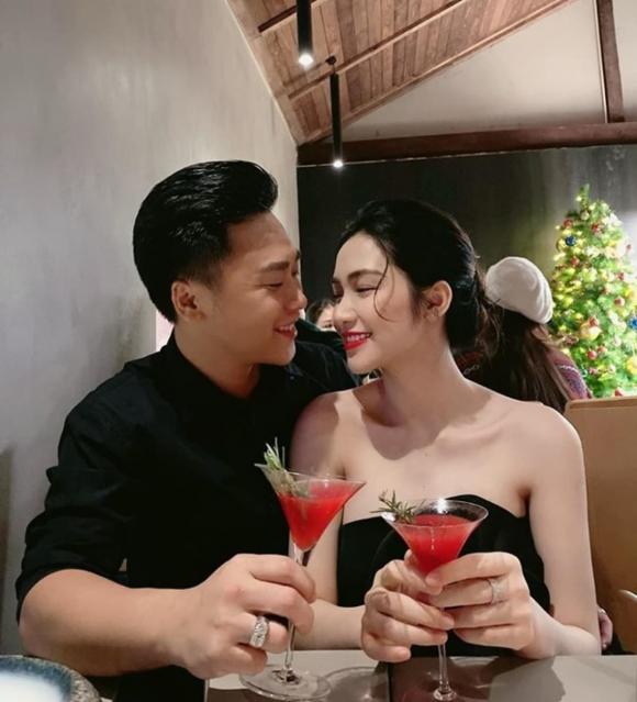 ca sĩ Hòa Minzy, sao Việt