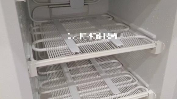 cách làm sạch tủ lạnh, vệ sinh tủ lạnh, vệ sinh đá trong tủ lạnh