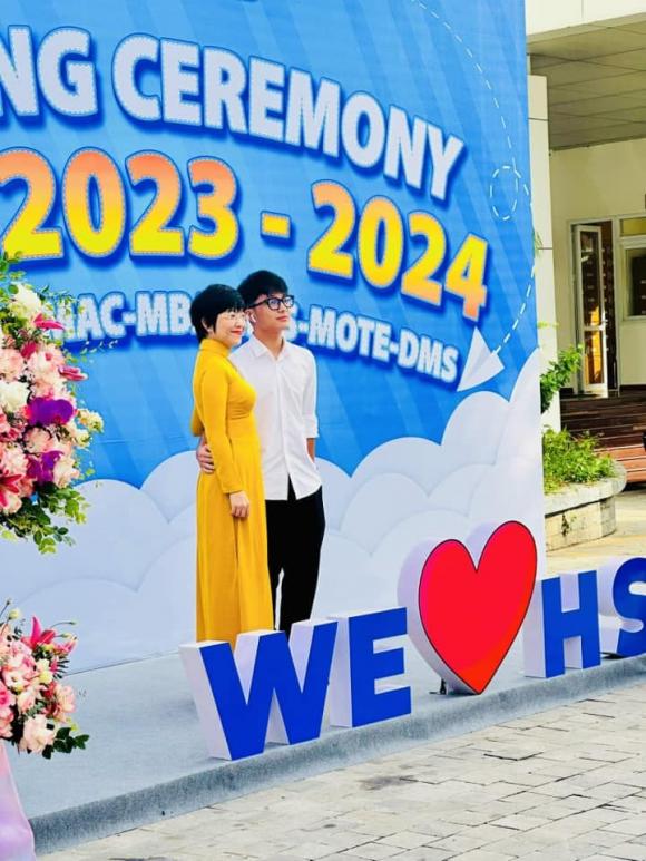 MC Thảo Vân, sao Việt