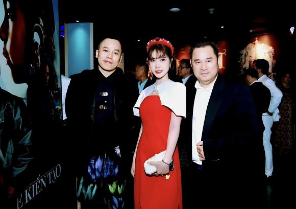 Hara, Sala Uyên Trinh, Thời trang sao, Hồ Hứa Uyên Trinh