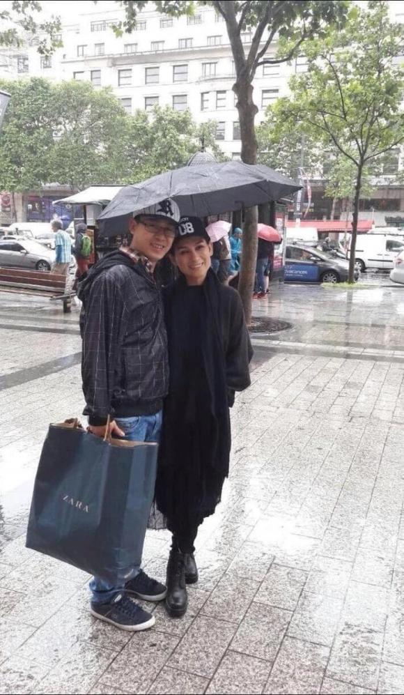 ca sĩ Phi Nhung, ca sĩ Trizzie Phương Trinh, em trai Phi Nhung, sao Việt