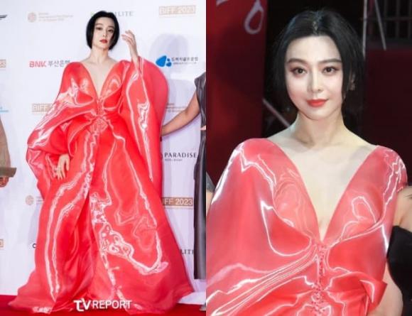 View - LHP quốc tế Busan 2023: Phạm Băng Băng hóa nữ thần lấn át loạt mỹ nhân Hàn, Song Joong Ki xuất hiện bảnh bao sau khi lên chức bố
