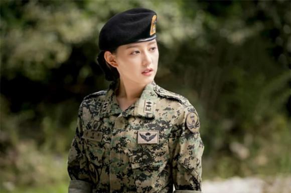 Song Hye Kyo, Kim Ji Won, sao Hàn, Park Shin Hye 