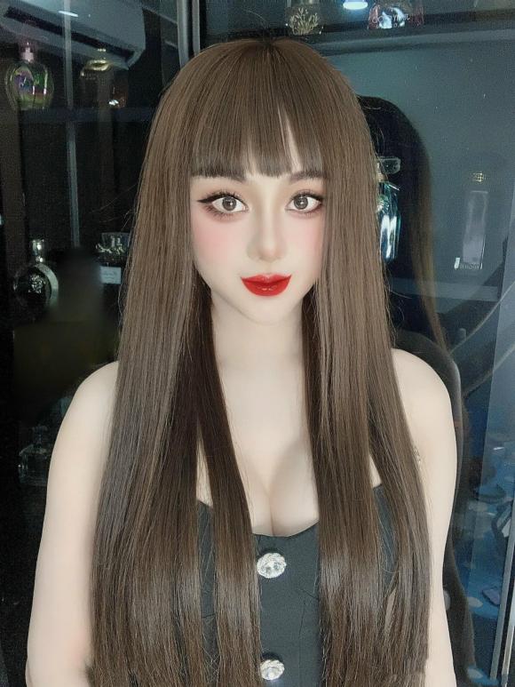 ca sĩ Lâm Khánh Chi, sao Việt