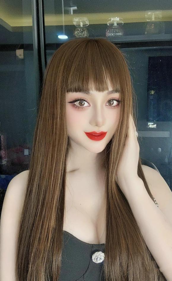 ca sĩ Lâm Khánh Chi, sao Việt