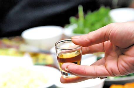 uống rượu bia, rượu bia, chăm sóc sức khỏe