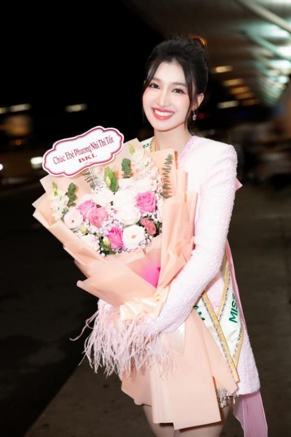 á hậu Phương Nhi, Miss International, sao Việt