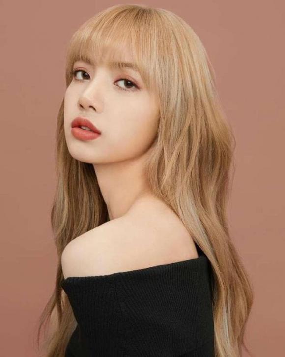 lisa, sao việt, blackpink