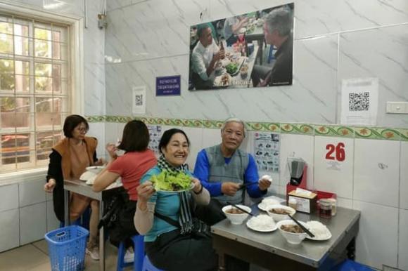 du lịch xuyên Việt, vợ chồng U70 du lịch, du lịch Việt 