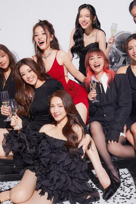 ca sĩ Hòa Minzy, sao Việt