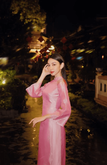 thuy tien, hoa hau thuy tien, nguyen thuc thuy tien, 