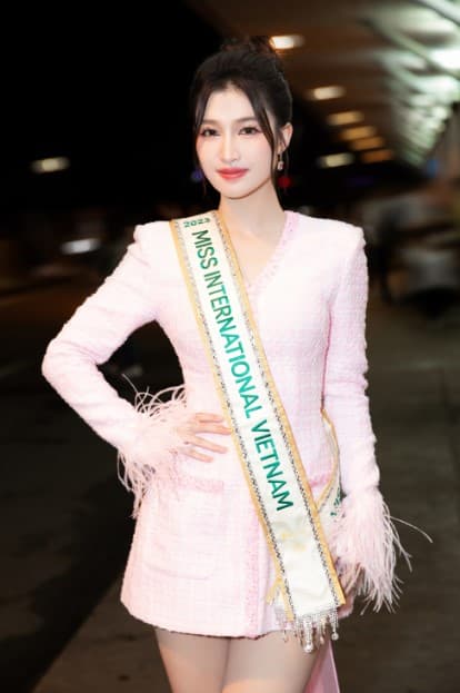 Phương Nhi, Á hậu Phương Nhi, sao Việt 