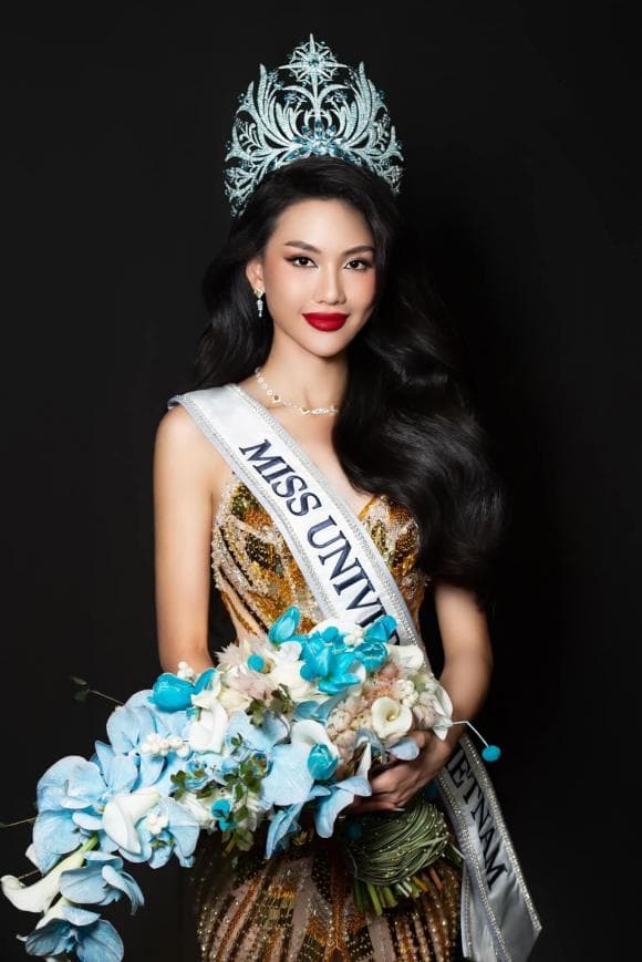bùi quỳnh hoa, Miss Universe 2023, sao việt 