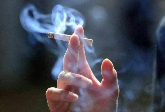 hút thuốc lá, chăm sóc sức khỏe, có thể hút bao nhiêu điếu thuốc trong một ngày